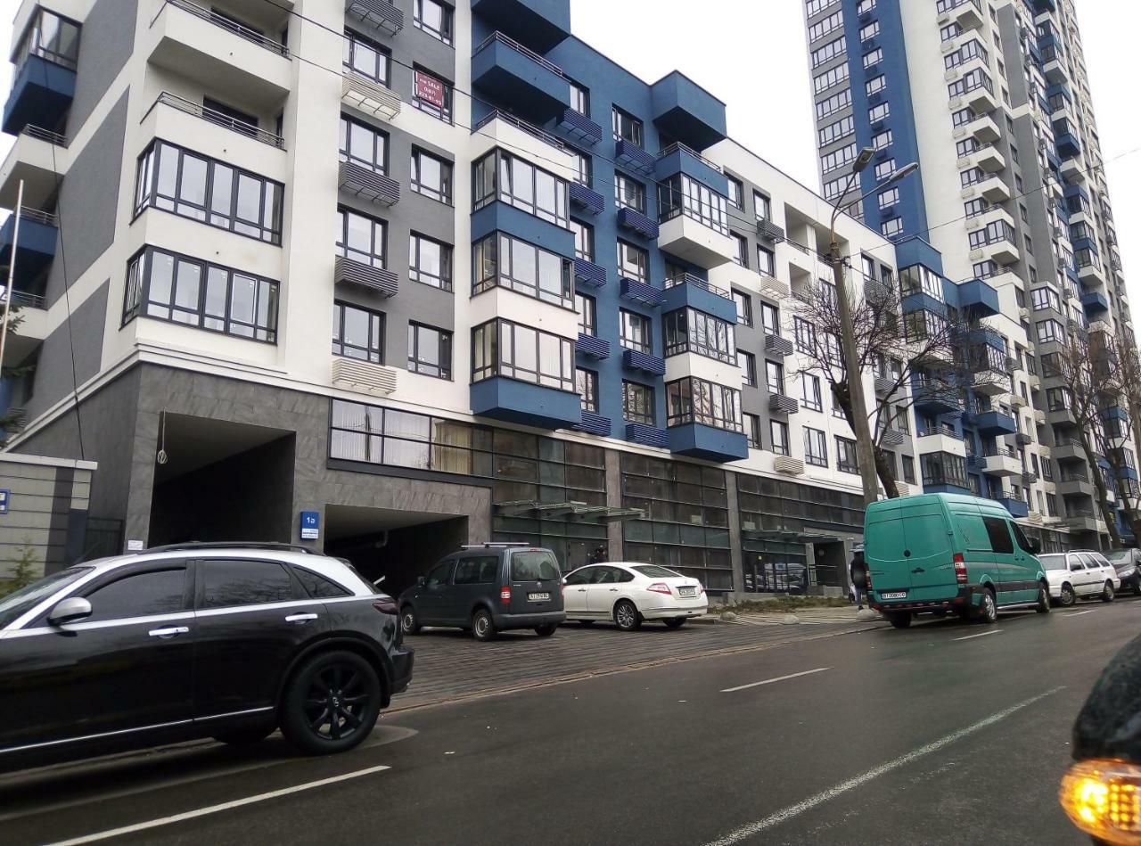 Perfect Apartments M Polytech, Ohmatdet, Parking Kiev Esterno foto